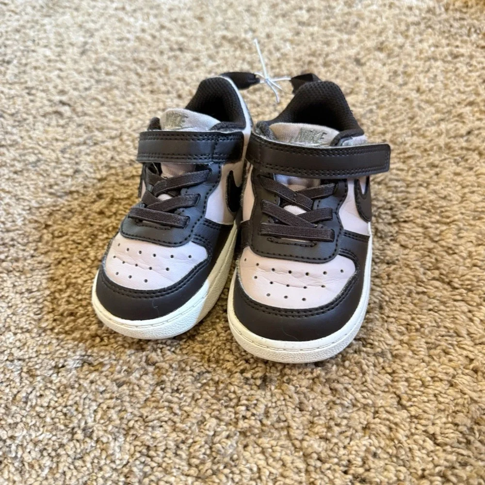 Nike Court Borough Toddler Shoes Size 6C Purple Low Top Sneakers 839988-602